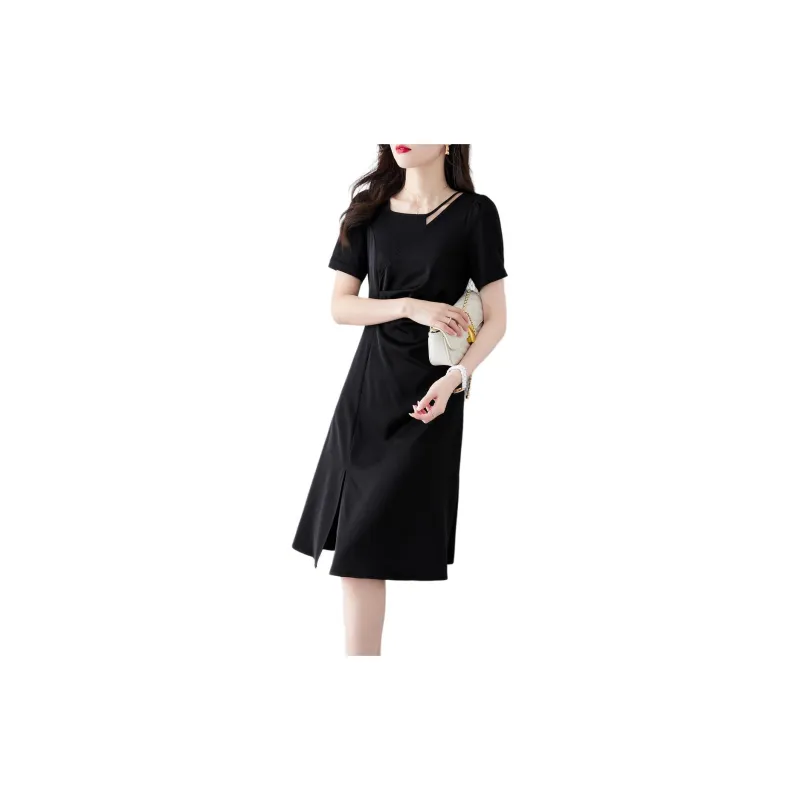 Still Quiet Short Sleeved Dresses Women's Black-3