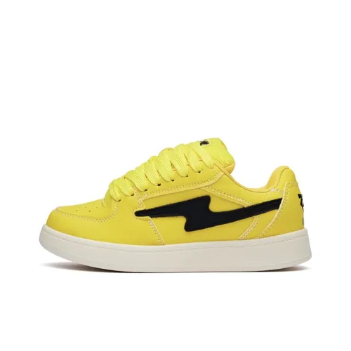 MXGM Slip Resistant Cushioning Wear Resistant Lightweight Breathable Low Top Skateboard Shoes Women's Bumblebee