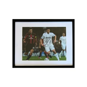 ICONS.com Alonso Includes Certification Certificate Frame Size: 38.6x48.6cm Front Real Madrid Player