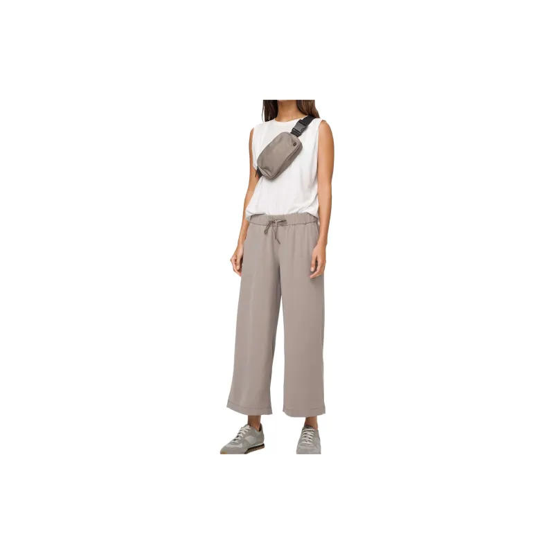Lululemon On The Fly Casual Pants Women's Carbon Dust-2
