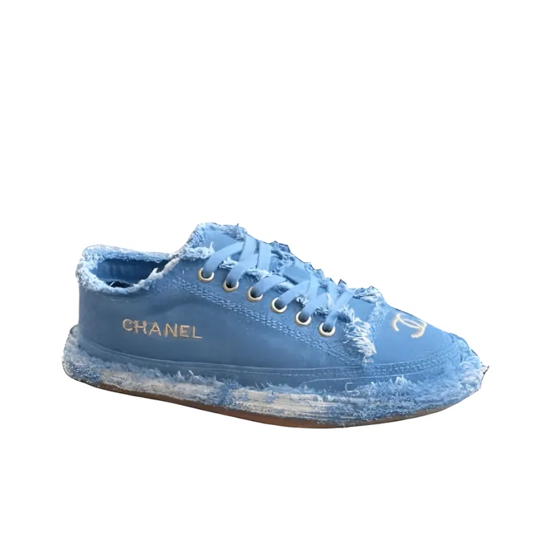 CHANEL Low-Top Canvas Shoes Women's Blue-1