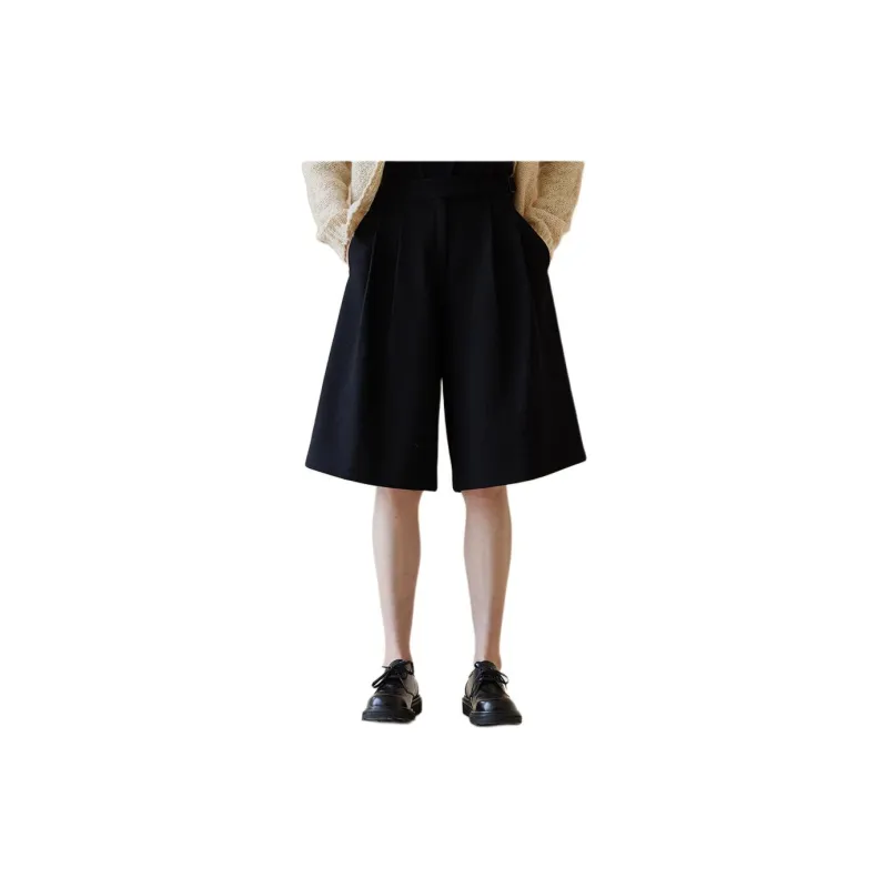 Hacikis Casual Shorts Women's Munich Black-2