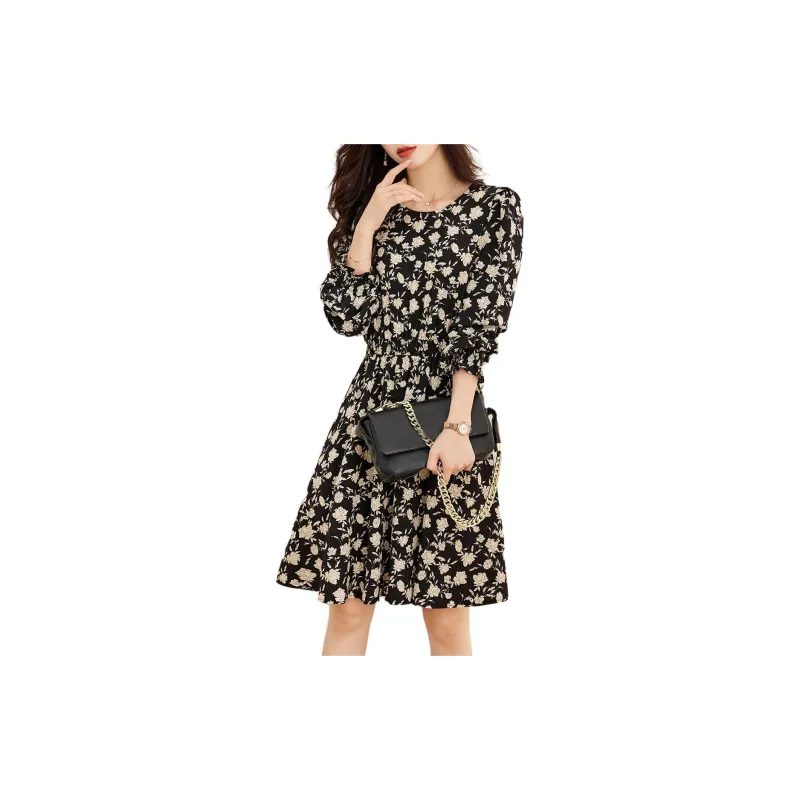 Still Quiet Long Sleeved Dress Women's Black-2