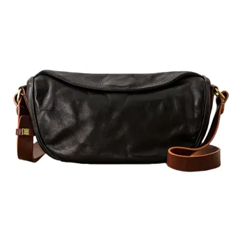 Back step Crossbody Bags Black