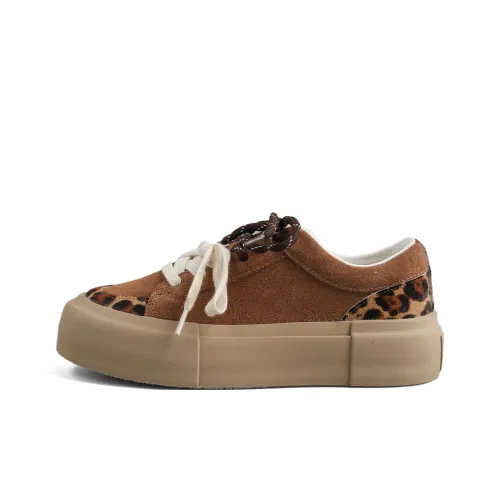DOLIN COLLECTION Low Top Platform Leopard Print Skateboard Shoes