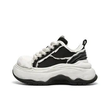 CHERYKALLY Wear Resistant Breathable Height Increasing Low Top Skateboard Shoes Women's