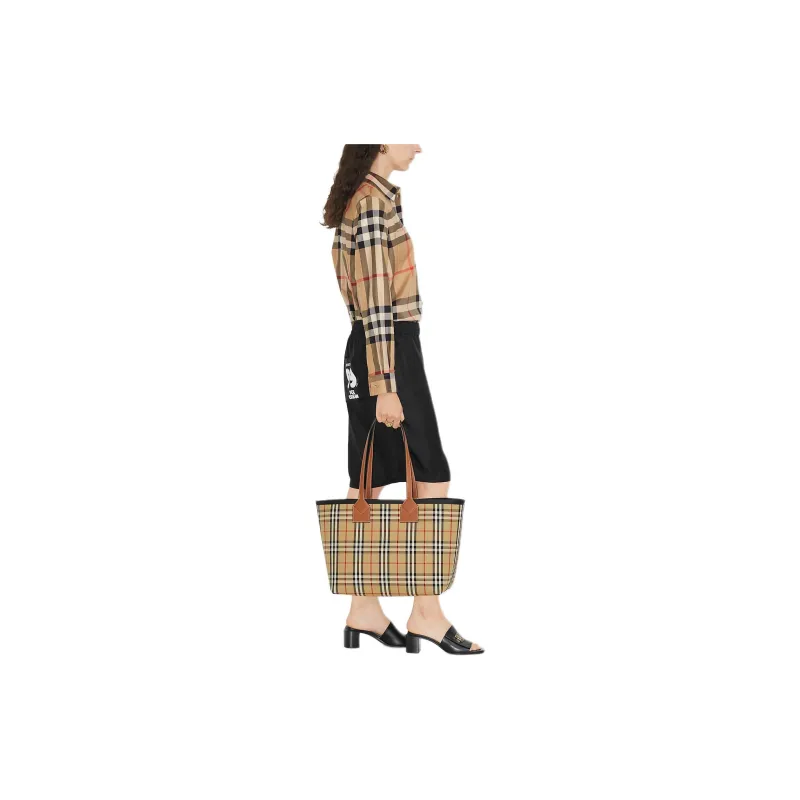 Burberry Checked Buttoned Shirt-3