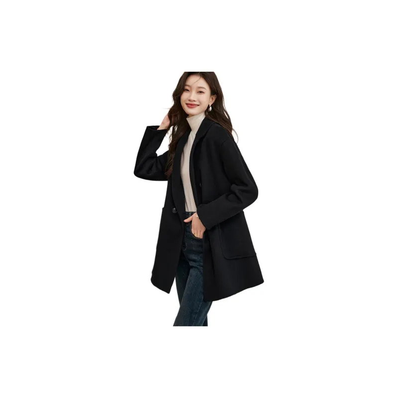 Mo Han Yi Mei Coat Women's Black-1