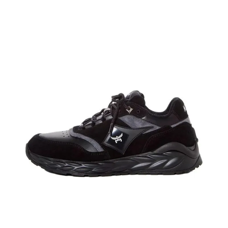 MCM SKYWANDER Low Top Casual Shoes Women's Black-0