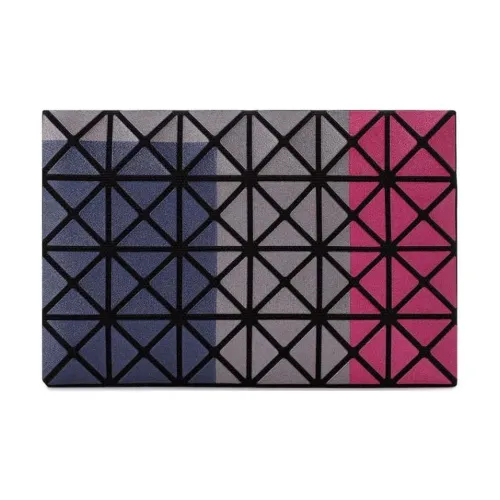 ISSEY MIYAKE Kuro Wallets