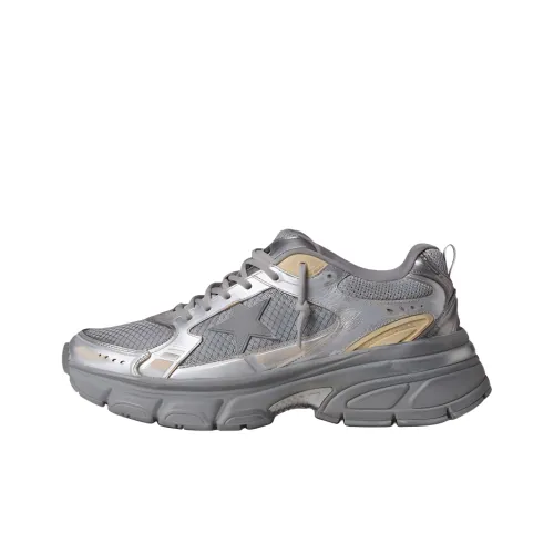 Golden Goose Casual Shoes Women's Low-Top Silver