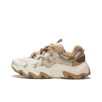 LiNing Cat's Claw Lite 2 Anti Slip Wear Resistant Low Top Chunky Sneakers Women's Beige
