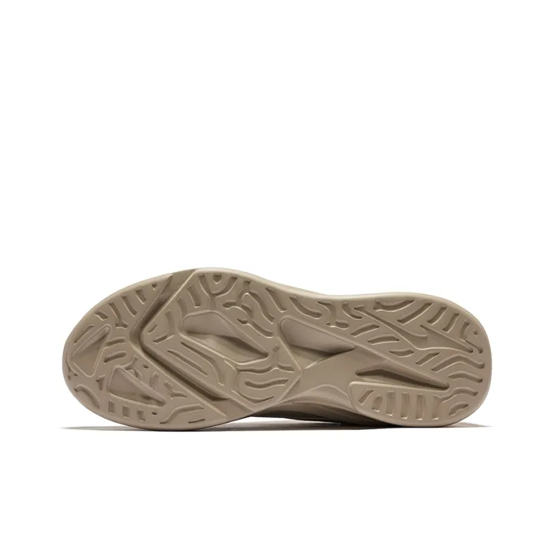 Erke Thermal Cushioning Rebound Waterproof Low Top Running Shoes Men's Light Linen Brownstone-4