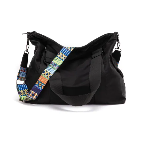 TAKI Shoulder Bags