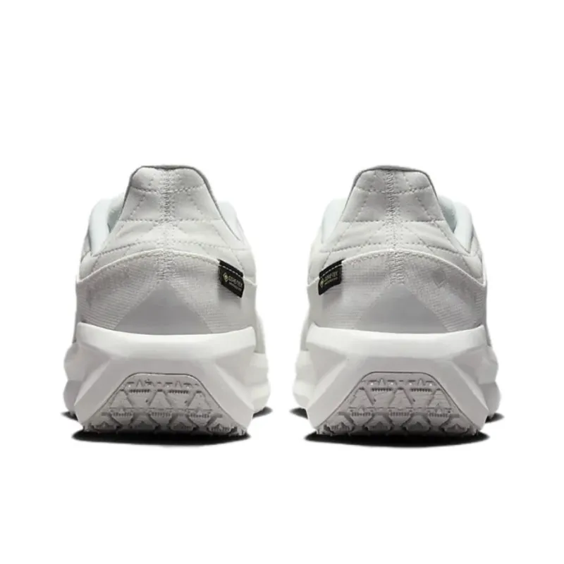 Nike Winflo 11 Gore Tex Summit White Photon Dust Off White-2