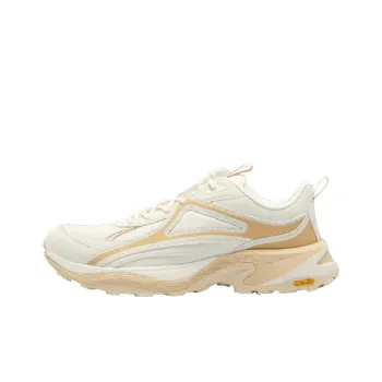 CGX Hiking / Trekking Shoes Women's Low Top Vanilla/Glacier/Meteorite