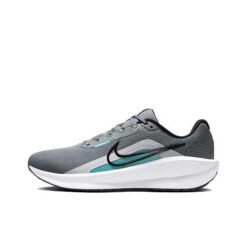 Nike DOWNSHIFTER 13 Running Shoes Men Low-Top Gray