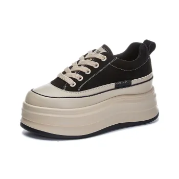 Egger Bird Coverage Low Top Skateboard Shoes Women's