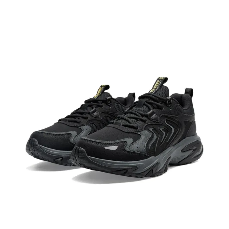 XTEP Anti Slip And Wear Resistant Lightweight Low Top Outdoor Shoes Men's Black-2
