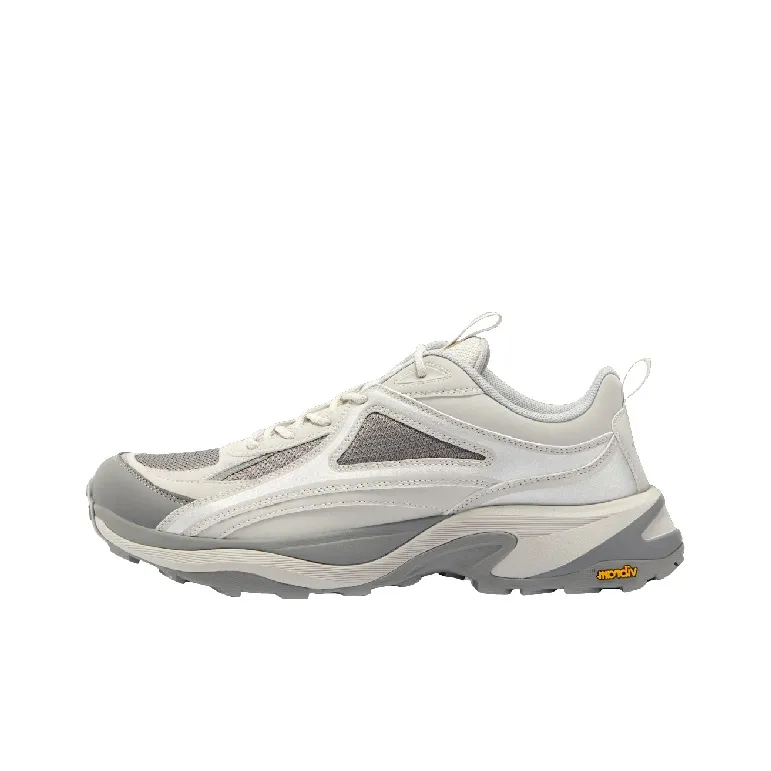 CGX Hiking / Trekking Shoes Men Low Top Vanilla/Glacier/Meteorite-1