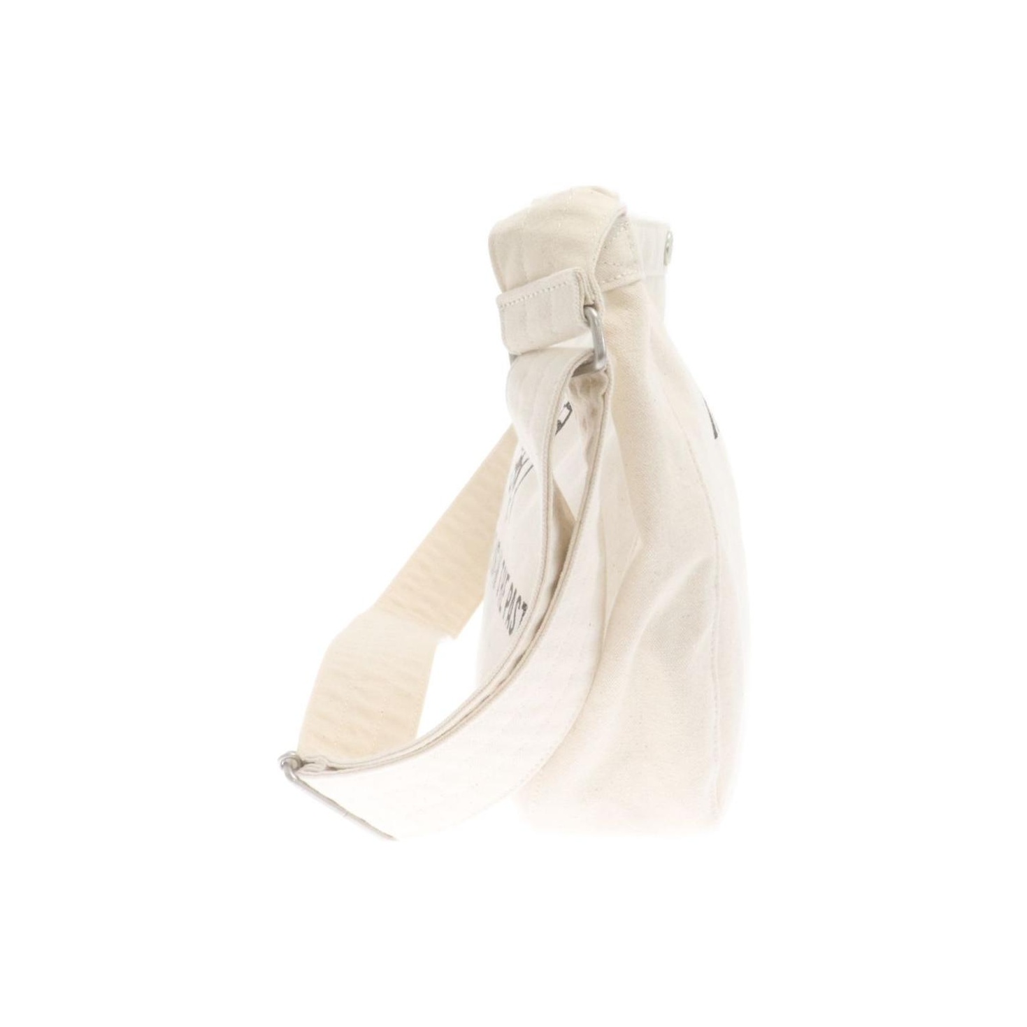 HUMAN MADE Shoulder Bags White - POIZON