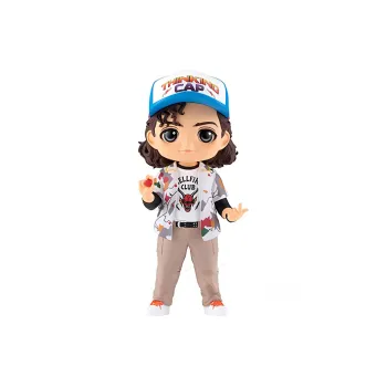 BANPRESTO Q Posket Stranger Things Dustin Chibi Figures