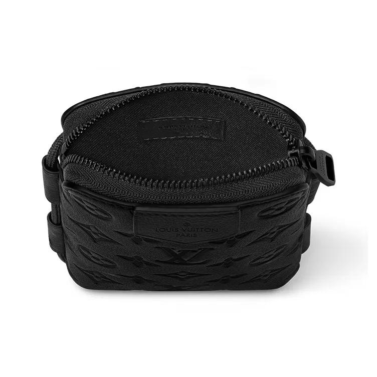 LOUIS VUITTON Cow Leather Crossbody Bag Shoulder Bag Unisex Black-2