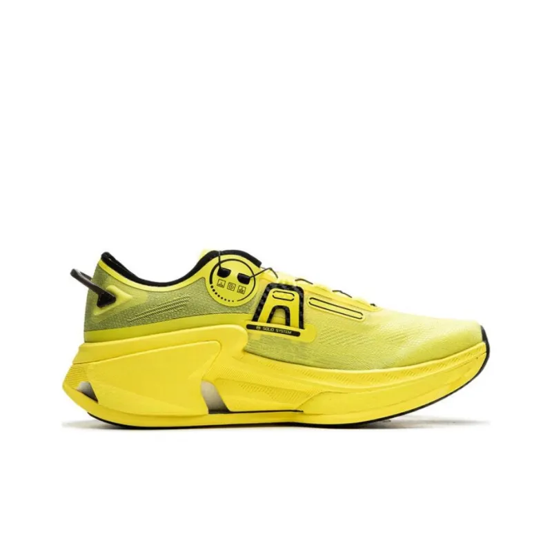 LiNing Cushioning Anti Slip And Wear Resistant Low Top Running Shoes Men's Yellow-1