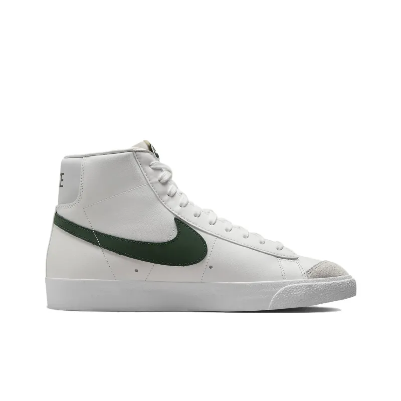 Nike Blazer Mid 77 Vintage White Fir-1
