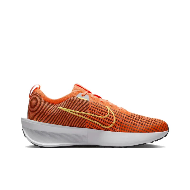 Nike Interact Run Se Total Orange Football Grey Black Volt-1