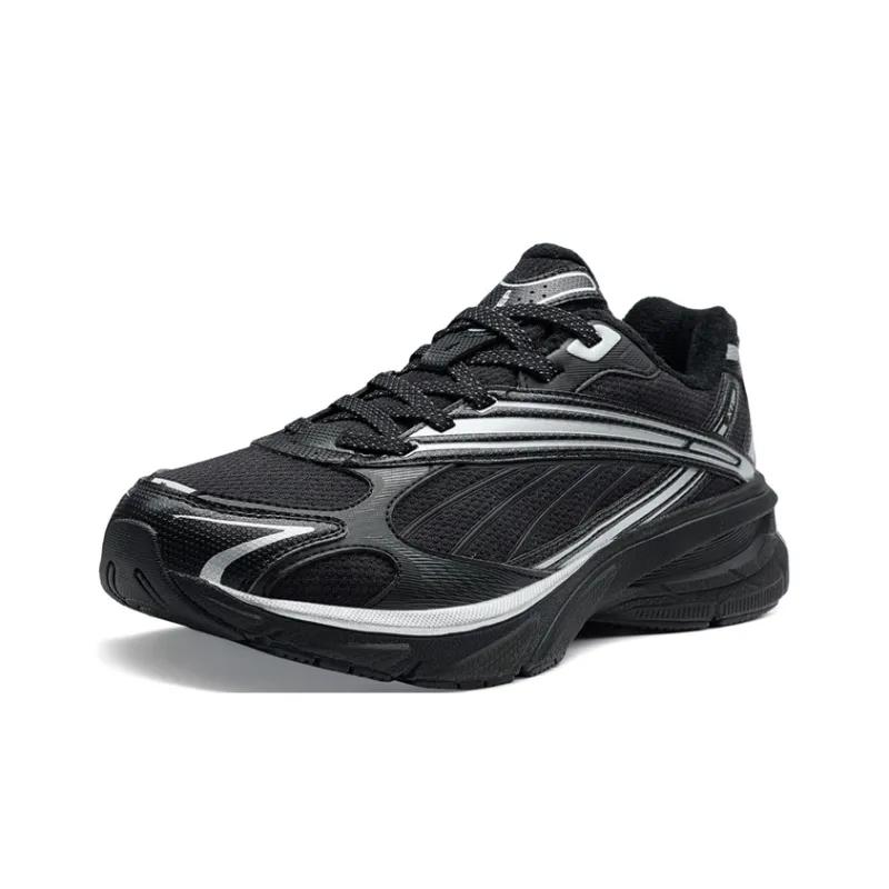 XTEP Small Basque Warm And Lightweight Low Top Casual Shoes Women's Black-1