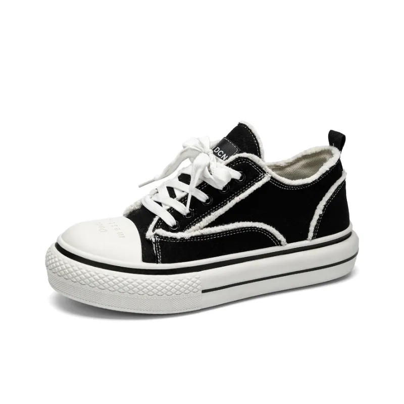 M.M Party Slip Resistant Balance Low Top Skateboard Shoes Unisex-1
