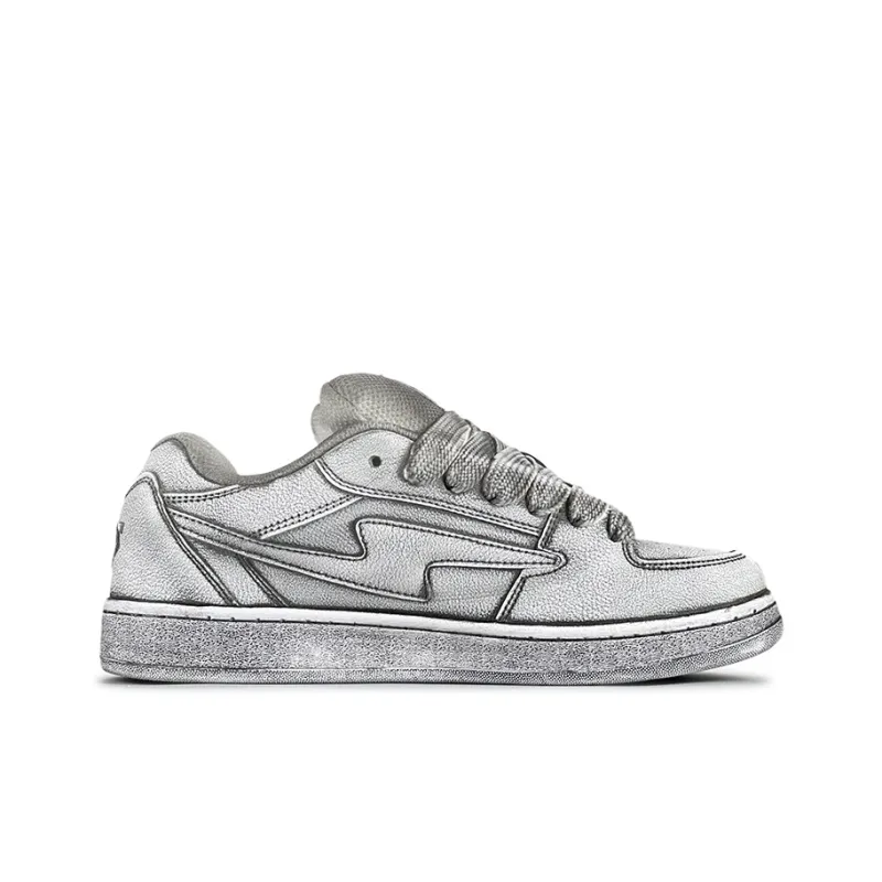 LuzaoT SUPER DRAG Skateboard Shoes Unisex Low Top-1