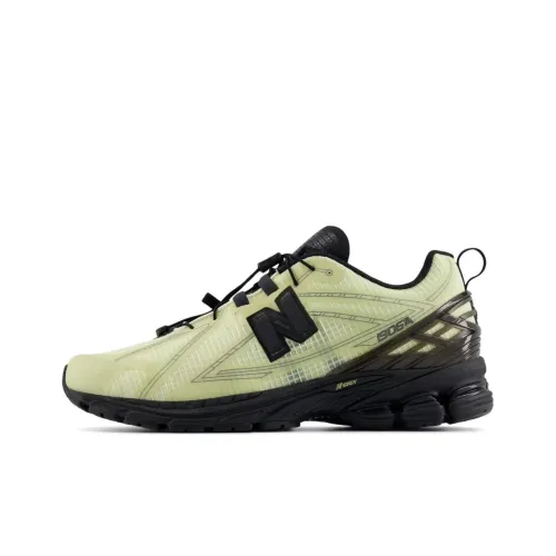 New Balance 1906R Pistachio Butter Black