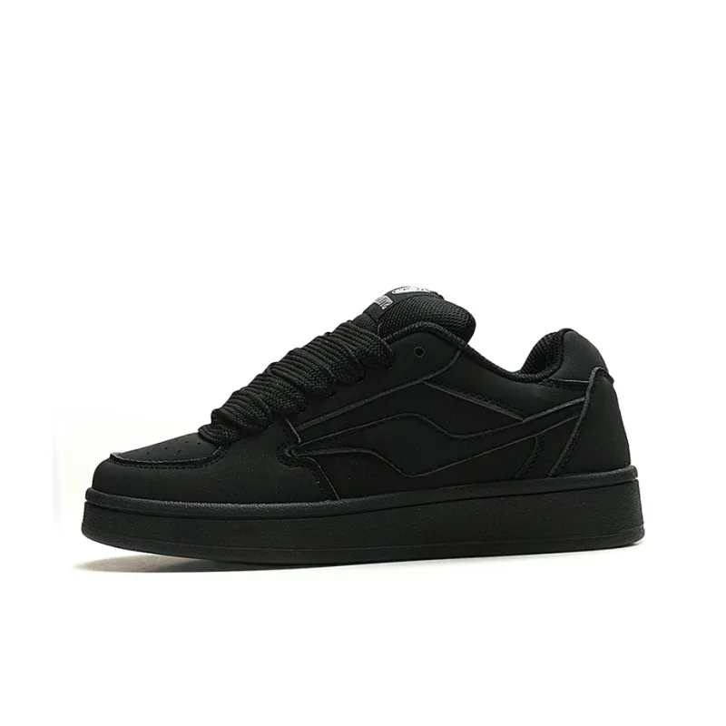 STUR YSN Wear resistant And Lightweight Low Top Skateboard Shoes Unisex Black-0