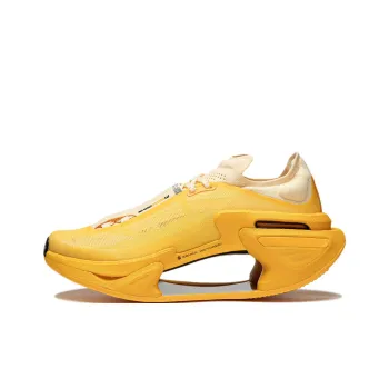 LiNing Shadow 3.0 Cushioning Anti Slip And Wear Resistant Low Top Casual Running Shoes Unisex Yellow