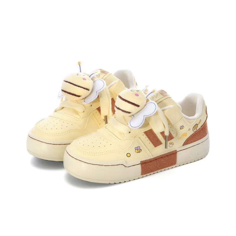 Lovely You Lightweight Anti Slip Low Top Skateboard Shoes Women's Yellow-2