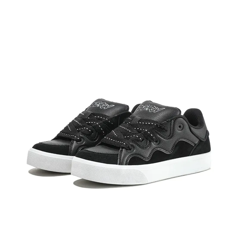 FERW Black White Dream Coverage Anti Slip And Wear Resistant Breathable Low Top Skateboard Shoes Unisex-1