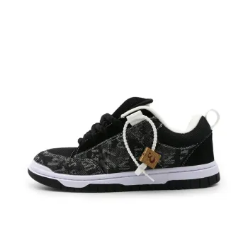 I'm Shopping Breathable, Supportive, Slip Resistant Low Top Skateboard Shoes Unisex Black