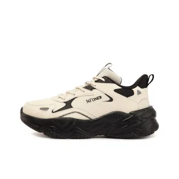 361° Croissant Slip Resistant, Abrasion Resistant, Thermal Low Top Casual Shoes Women's Beige Black