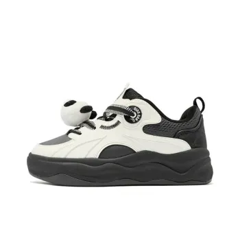 QIAODAN Elf Bears Anti Slip Wear Resistant Low Top Skateboard Shoes Women's White Black