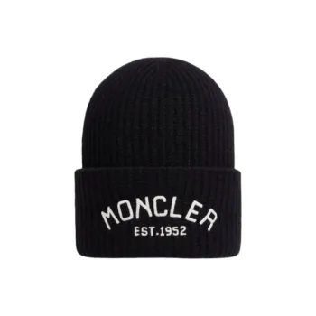Moncler Logo Embroidered Knitted Beanie