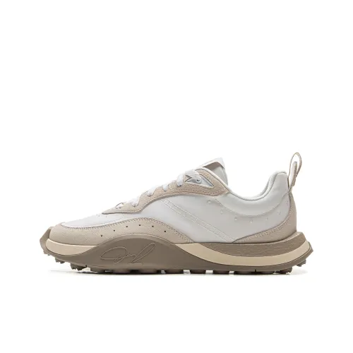 LiNing Cushioned Anti Slip Wear Resistant Breathable Lightweight Low Top Basketball Shoes Men's White Brown