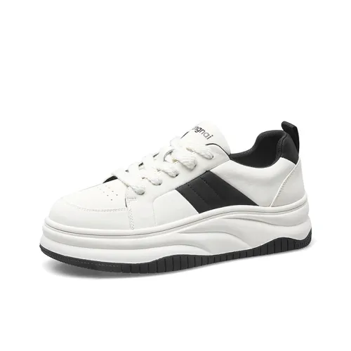 KANGNAI Low Top Skateboard Shoes Women's