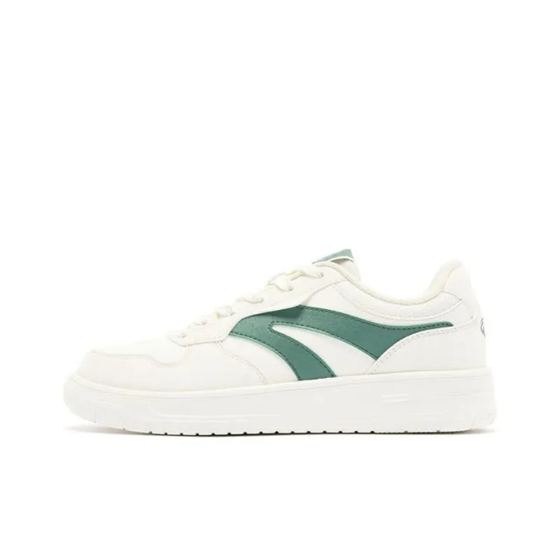 QIAODAN Anti Slip Wear Resistant Low Top Skateboard Shoes Men's White Green-0