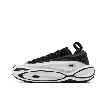 XTEP Star Meteor Anti Slip Wear Resistant Low Top Casual Shoes Women's White Black