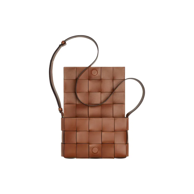 Bottega Veneta Cassette Medium Crossbody Bag-3