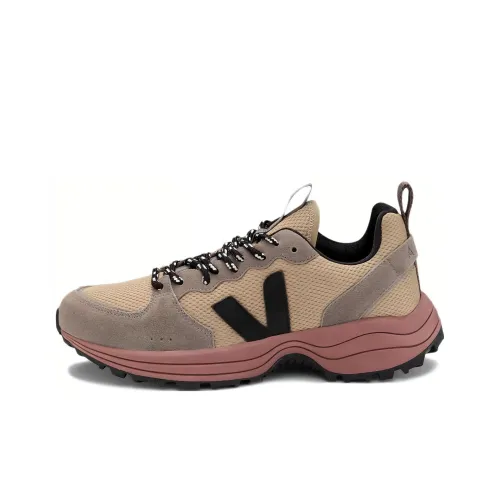 VEJA Casual Shoes Women's Low-Top Light Brown