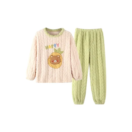 Sleeping Beauty Pajama Set Women's Light Green