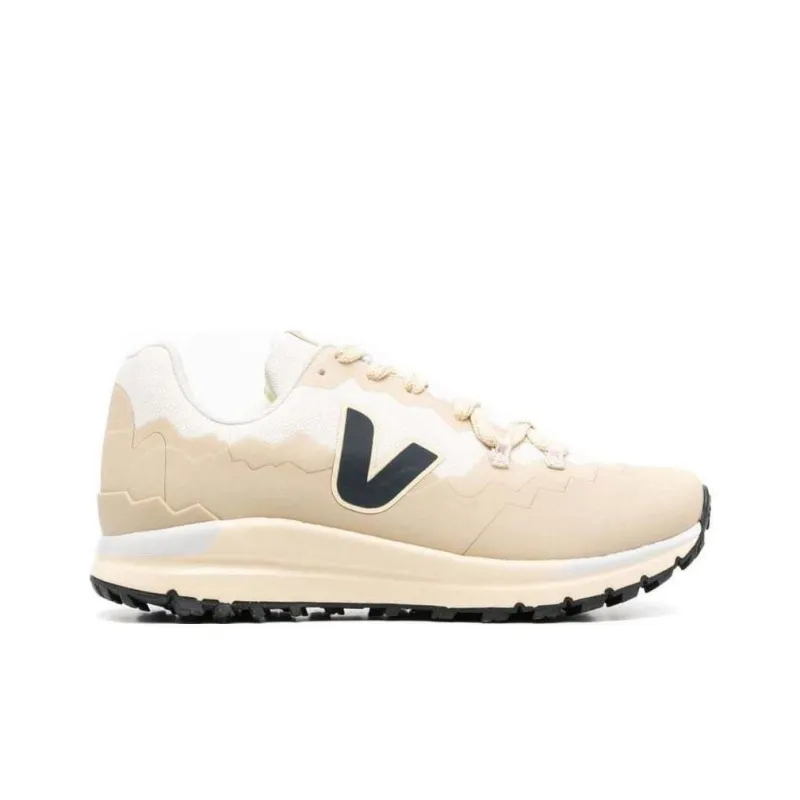 VEJA Mountain panelled Low top Sneakers-1